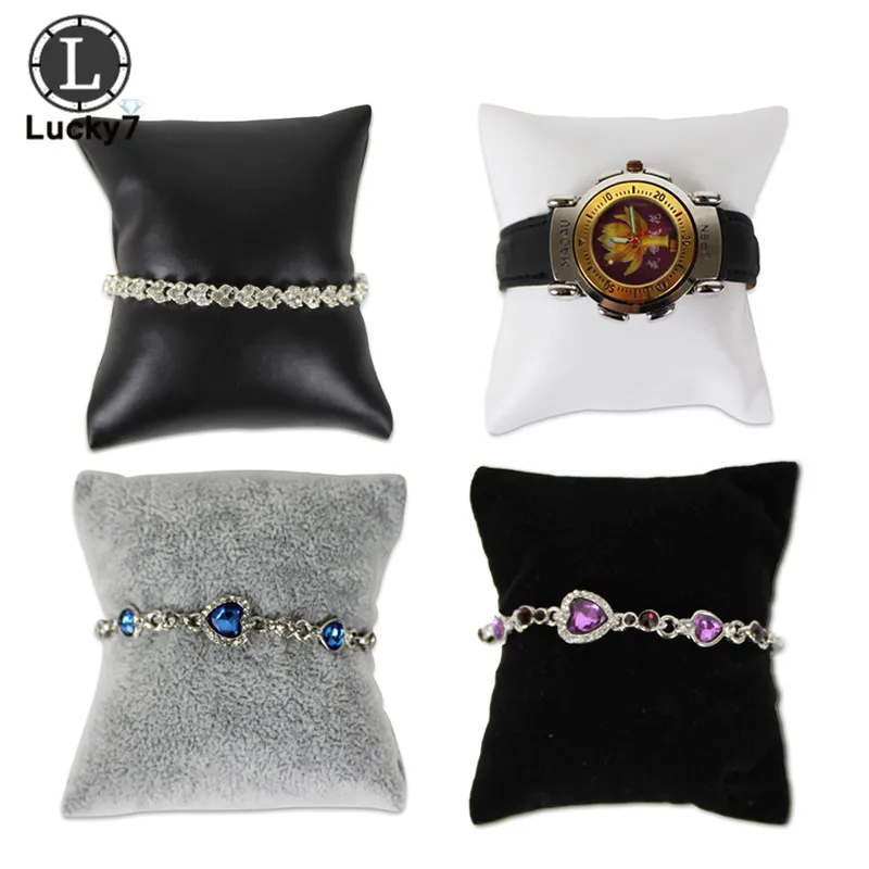 Подставка для наручных часов среднего размера из полиуретана и бархата