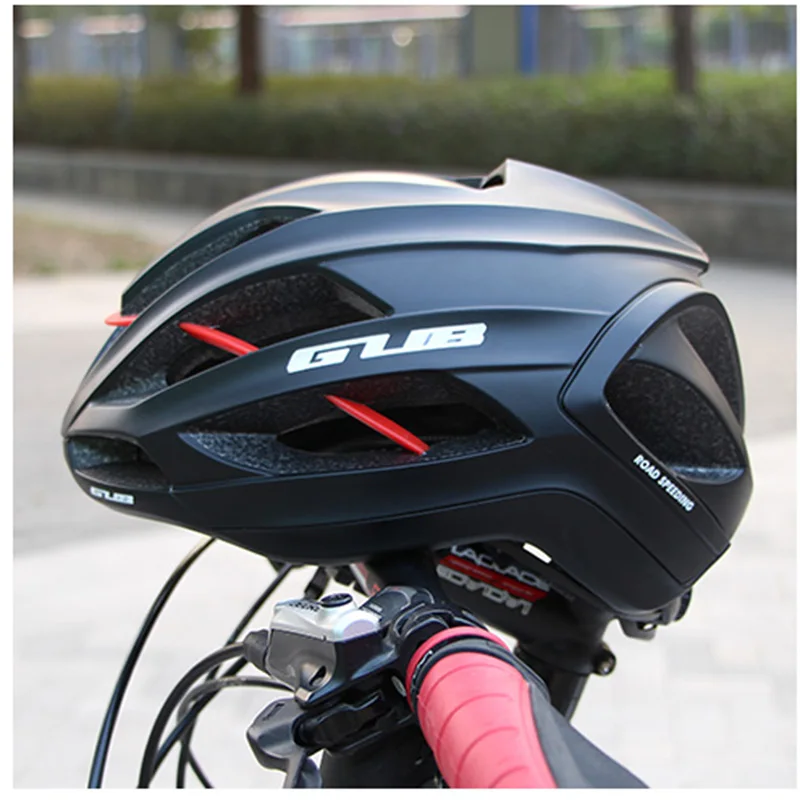 GUB Bicycle Helmet MTB Mountain Road Bike Full Proteaction Safe Cap Ultralight Breathable Men Women Integrally-Molded Helmet
