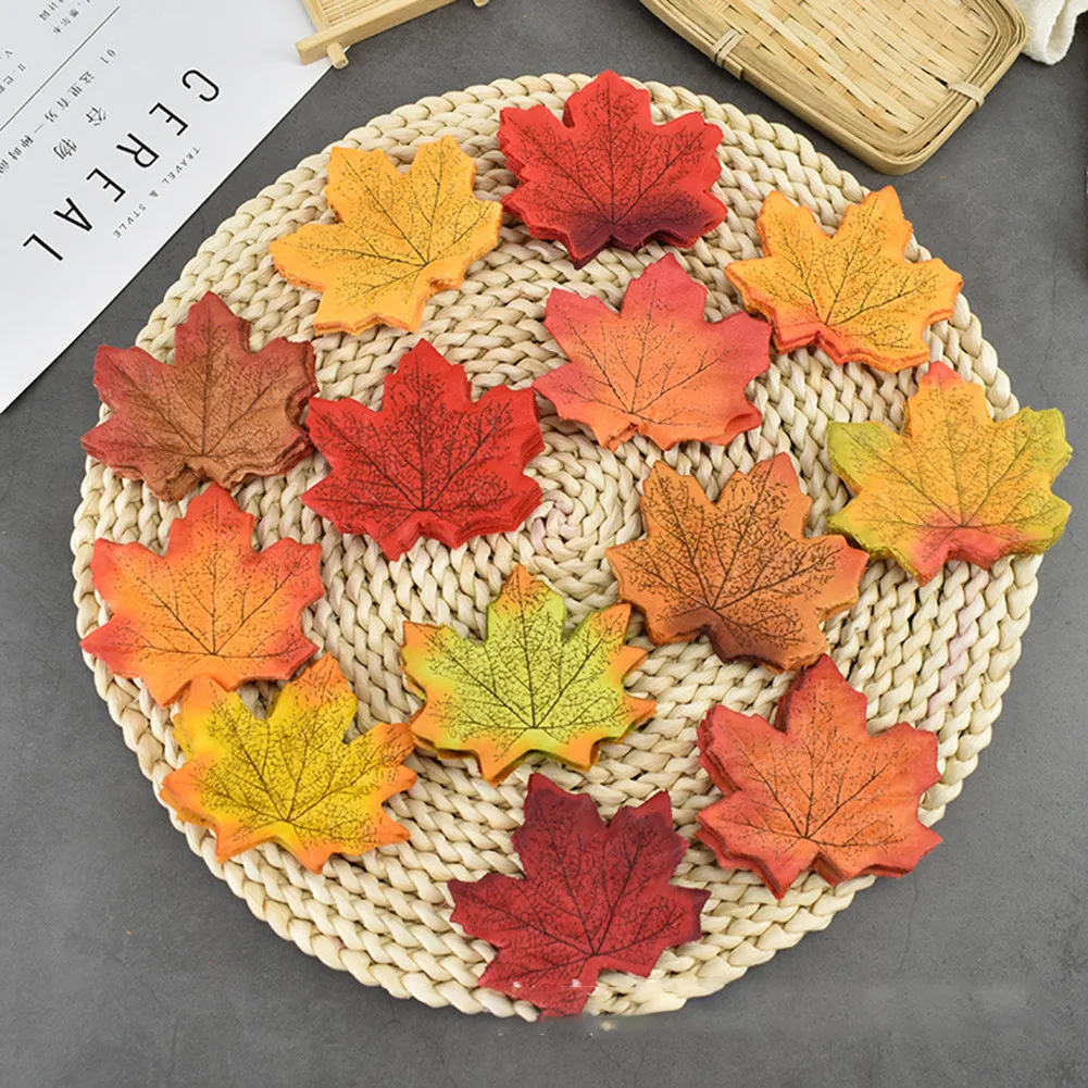 

200Pcs Artificial Maple Leaf Red Autumn Fake Maple Leaves Silk For Home Wedding Party Halloween Harvest Decoration