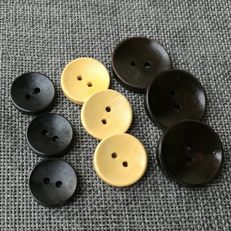 

100PCS Wooden Handmade Round Buttons For Clothing Natural Color 2-Holes Scrapbooking Craft DIY Decorate Sewing Accessories