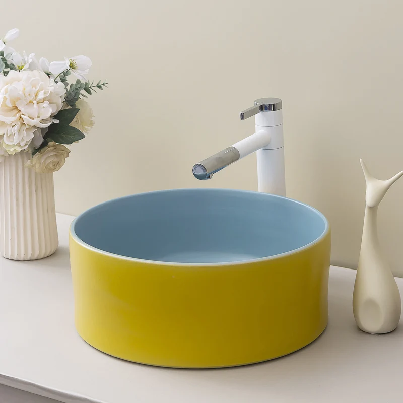 Керамическая раковина над стойкой прямоугольная в скандинавском стиле для