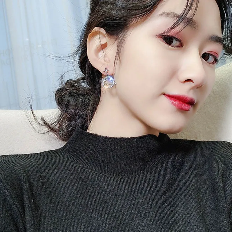 

Korean Style Earrings Female Temperament Hollow Planet Earrings Design Sense Earrings 2020 New Fashion Creative Wave Ear Jewelry