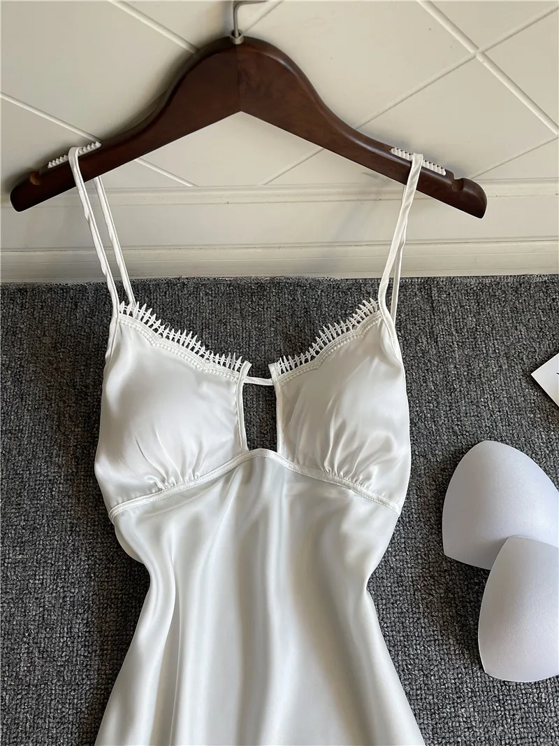 

Female Deep V-Neck Nightgown Summer Sleeveless Sleepwear Lace Suspender Nightdress Sexy Kimono Robe Gown Thin Satin Home Clothes