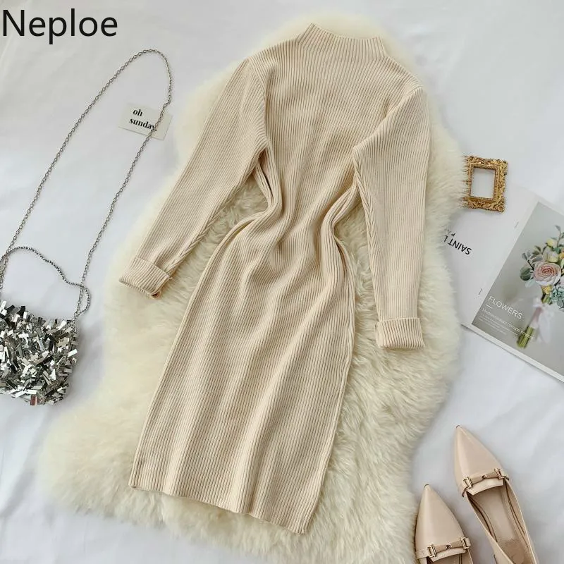 Neploe французский стиль Heben Vestido водолазка с заклепками однотонное приталенное
