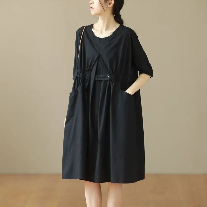 

Large Women's Summer Meat Covered Thin Dress French Fold Waist Closed Solid