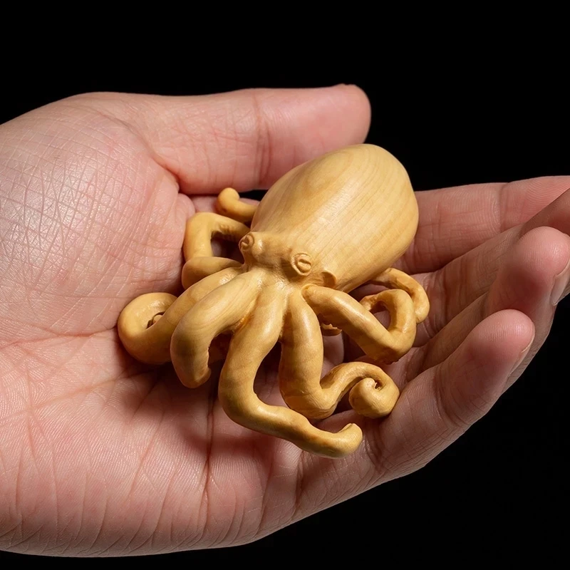 

8mm Octopus Statue Boxwood Animal Sculpture Home Decor Wall Decoration Collection Wood statue Feng Shui Pendant Sculpture