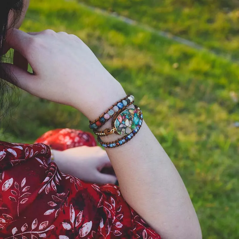 Винтажный кожаный браслет с 3 отверстиями разноцветными камнями и подвесками