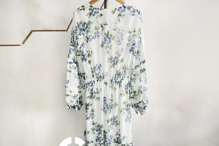 Женское тонкое длинное платье с цветочным принтом новые весенне-летние