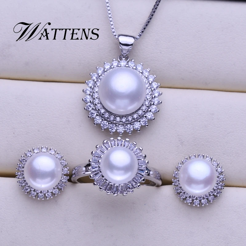 Женский ювелирный комплект из колье и серёг серебра 925 пробы