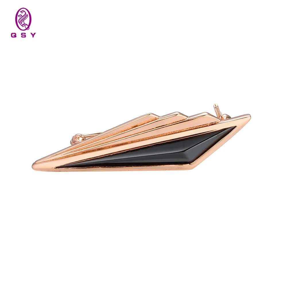 

Hot Fashion Paper Aircraft Triangle Brooch Small And Chic Banquet Party For Women Unusual Gift