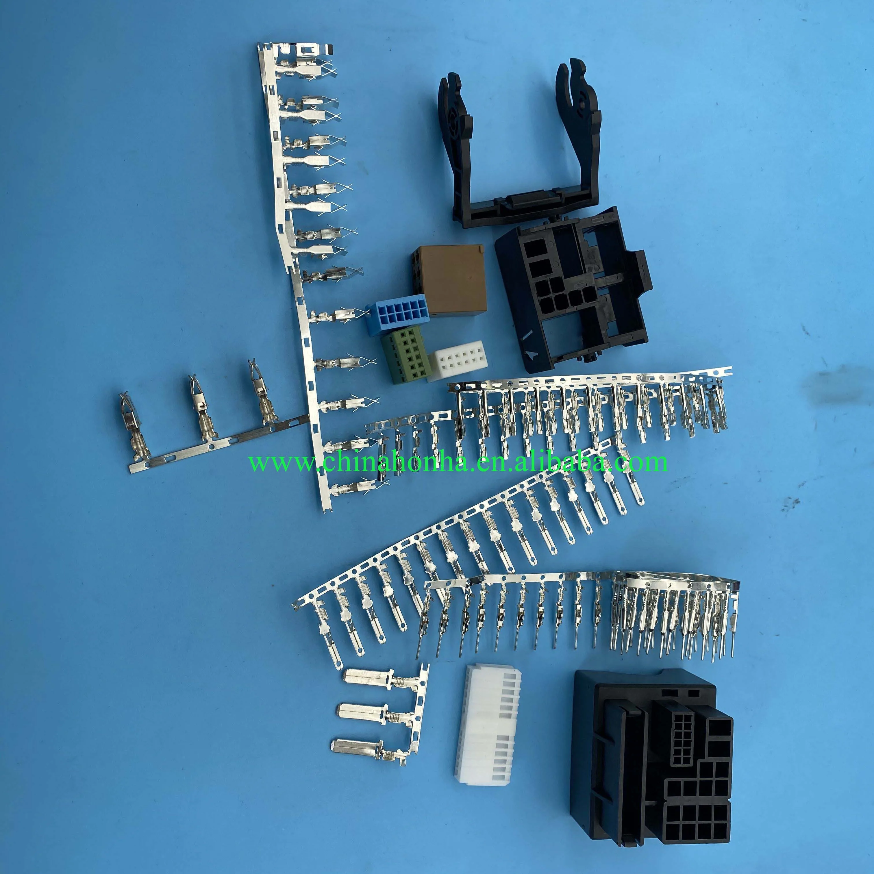 Power Quad Lock Connector 52 Pin With 8x0 035 444 /3b7 035 447 Full Line Audio Connector