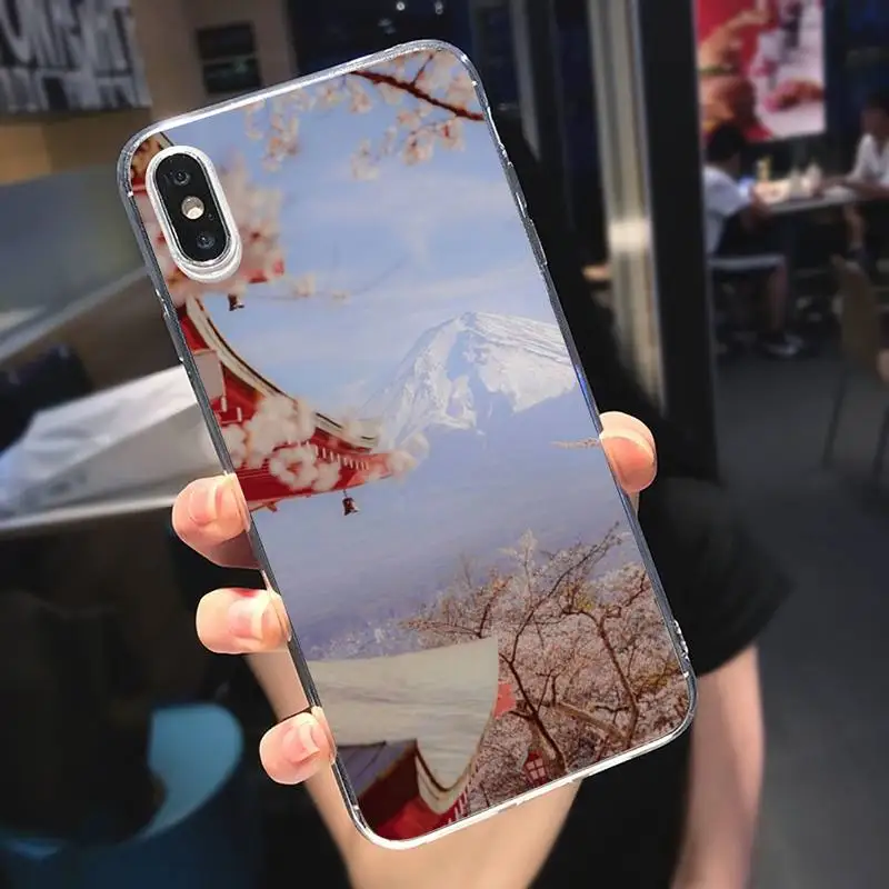 

Beautiful Japanese cherry blossom street Phone Case Transparent soft For iphone 5 s c se 6 s 7 8 11 12 plus mini x xs xr pro max
