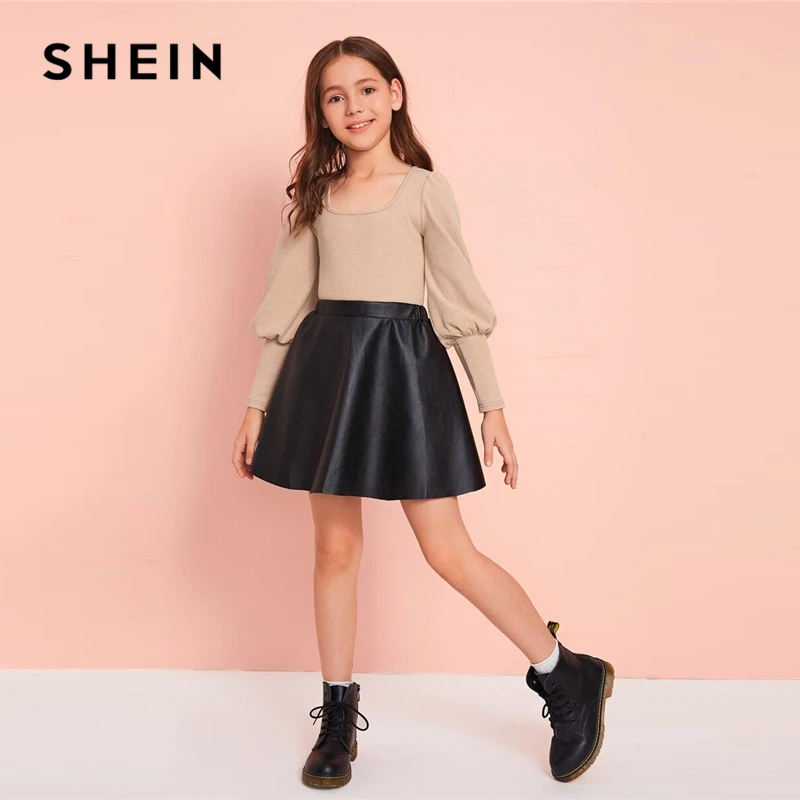 SHEIN Kiddie/Повседневная облегающая Однотонная футболка цвета хаки с квадратным вырезом для девочек детские топы, Осенние вязаные футболки с рукавами из бараньей шерсти