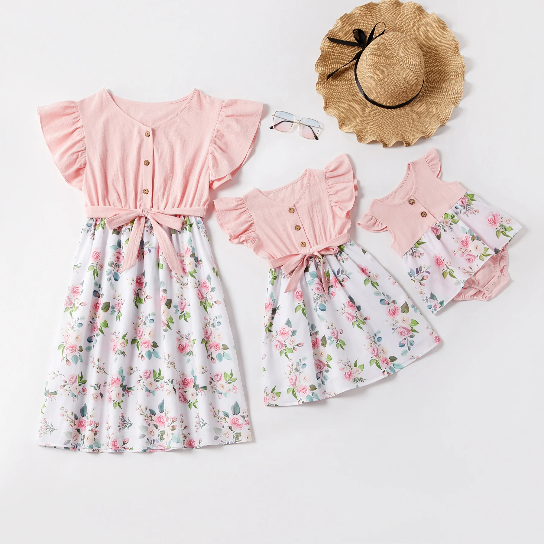 

PatPat 2021 New Summer Mosaic Mommy and Me Floral Bowknot Flutter-sleeve Dress Romper for Mom - Girl - Baby