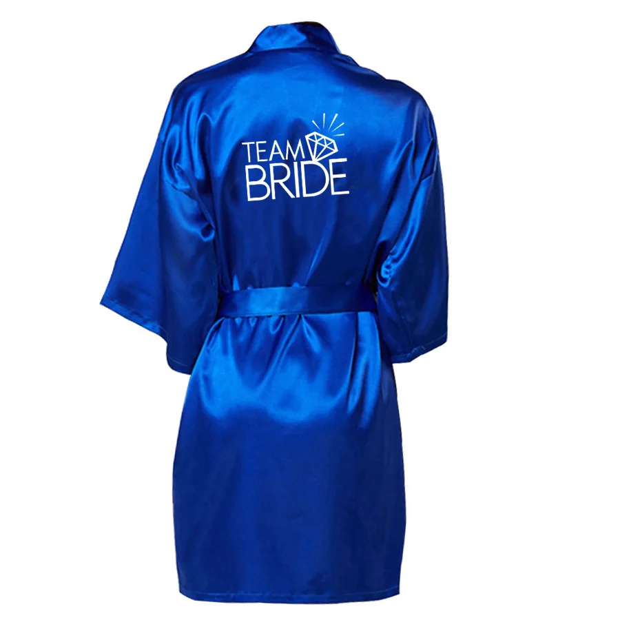 Team Bride-royal blu Свадебная вечеринка команда невесты халат кимоно атласная пижама халат Подружка невесты, сестра на заказ халаты - Цвет: Team Bride-royal blu