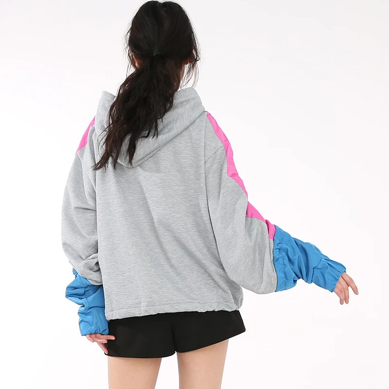 

[EAM] Loose Fit Gray Contrast Color Sweatshirt New Hooded Long Sleeve Women Big Size Fashion Spring Autumn 2021 1DD324102