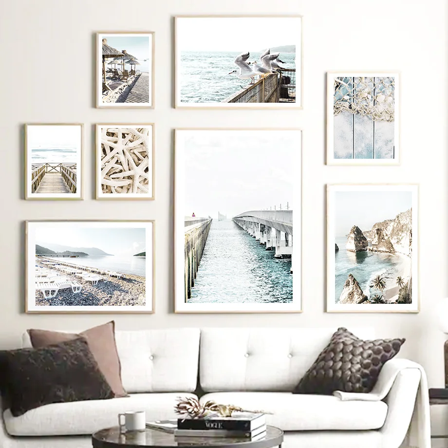 Картина на холсте Стена чайки с морскими звездами мостом ракушками