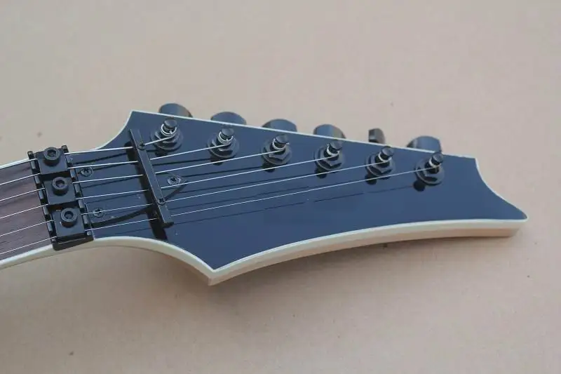 Оптовая продажа гитары из Китая новая модель электрогитары Jem7v в цвете Muitlcolor 130516 |