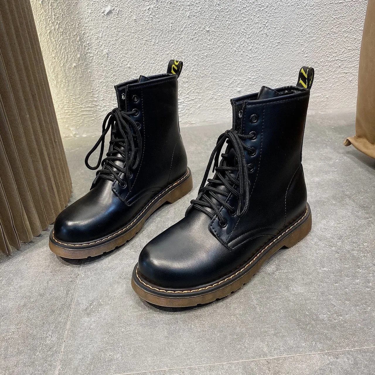 Women's boots British style zipper winter cotton shoes 2021 autumn new leather boots all-match high-top shoes