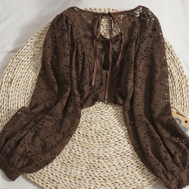 Осень 2021 женская тонкая короткая Прозрачная кружевная рубашка с V-образным