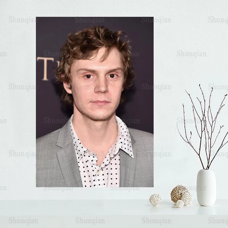 

Nice Evan Peters Poster Wall For Living Room Art Poster Decoration Canvas Fabric Bright Colors No Frame Morden Print Wall 0508