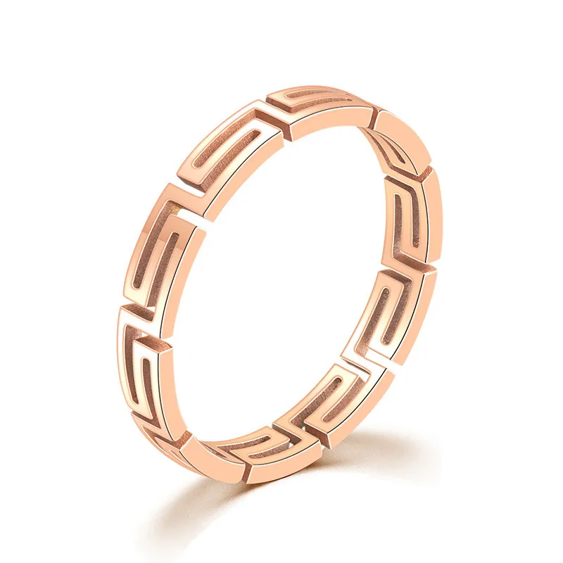 

Classical Ethnic Style Great Wall Pattern Carved Hollow Rings Female Retro Personality All-match Jewelry Accessories Gift