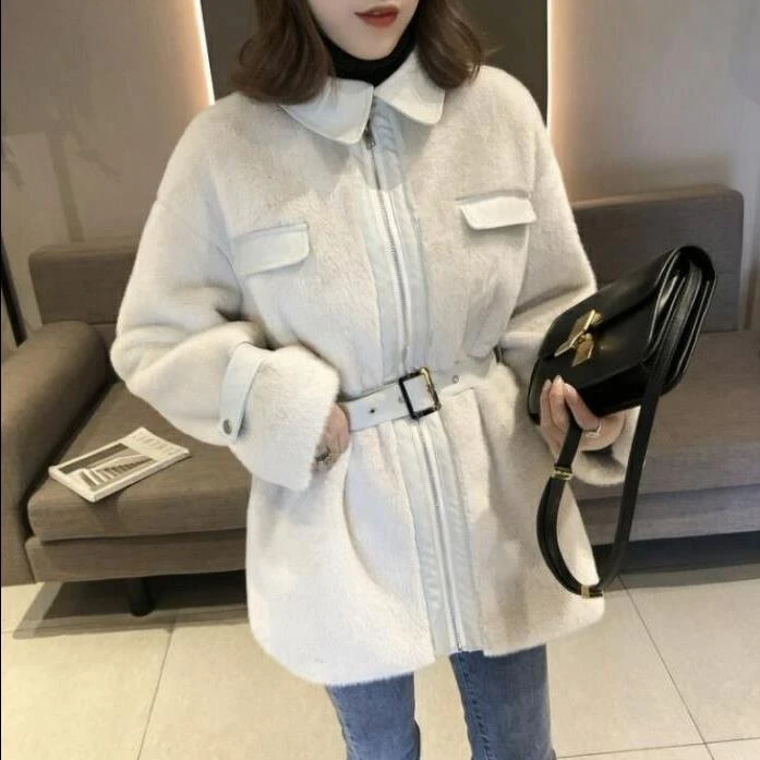 Куртка женская из искусственной кожи составного кроя с поясом Зимняя |