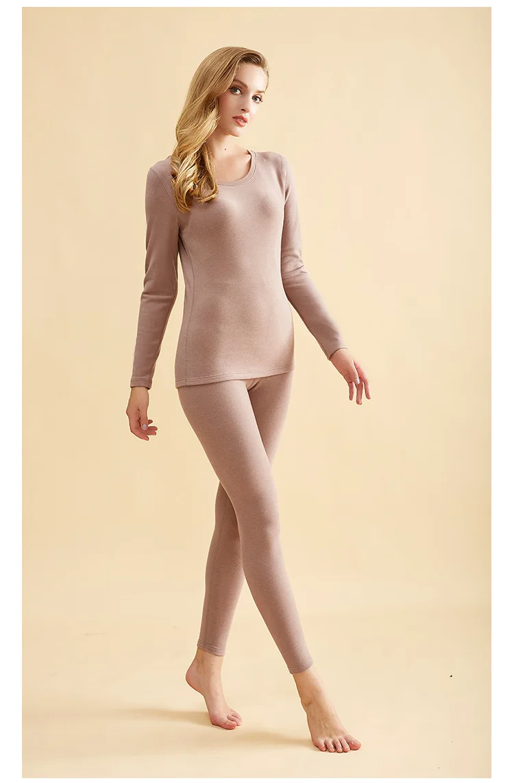 Нижнее белье включает в себя топ и нижние брюки для женщин размера плюс зимняя