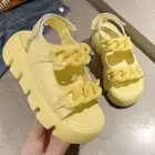 Сандалии женские на толстой подошве, удобные босоножки на танкетке, открытый носок, украшение цепочкой, римские туфли, Ytmtloy, лето 2021