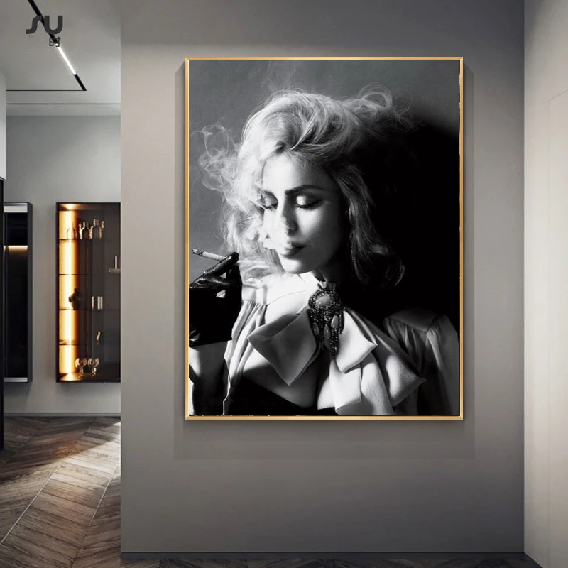 

Sexy Woman Poster Smoking Girl Canvas Picture Paintings Art Prints for Living Room Fashion Home Decor Frameless