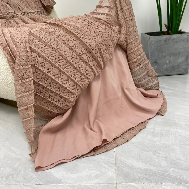 

2021 Summer Fashion High Quality 100% Silk Women Elegant Tiered Dresses Solid Pink Hollow Out Short Flare Sleeve