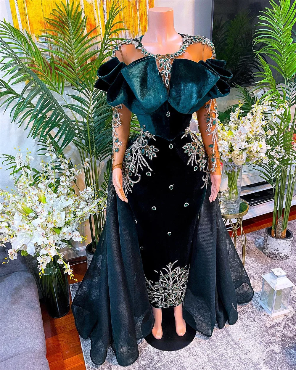 

Luxury Crystal Dubai Evening Dresses Long Sleeve Ruffles Beaded African Velvet Mermaid Formal Prom Gowns Elegant