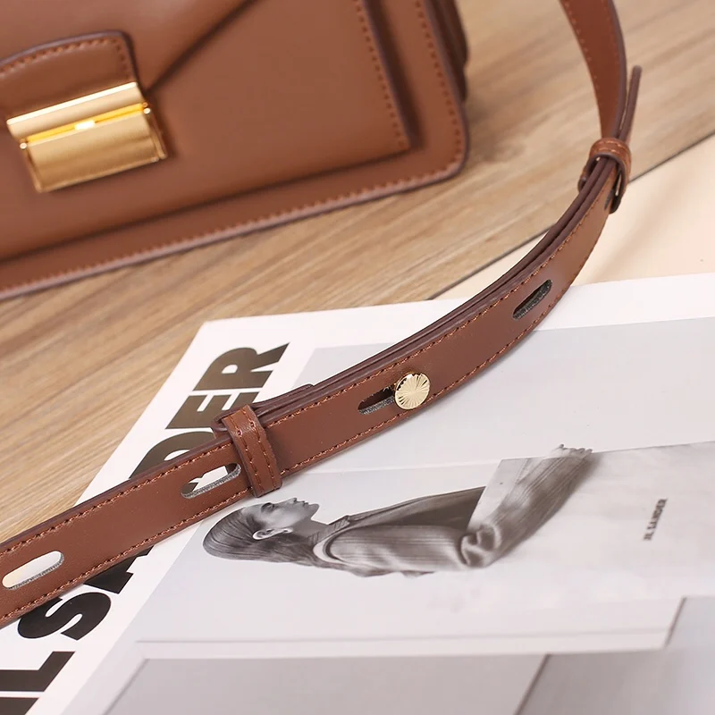 

Bag female 2021 new tide leather handbag shoulder messenger bag female fashion lock organ bag Joker small square bag