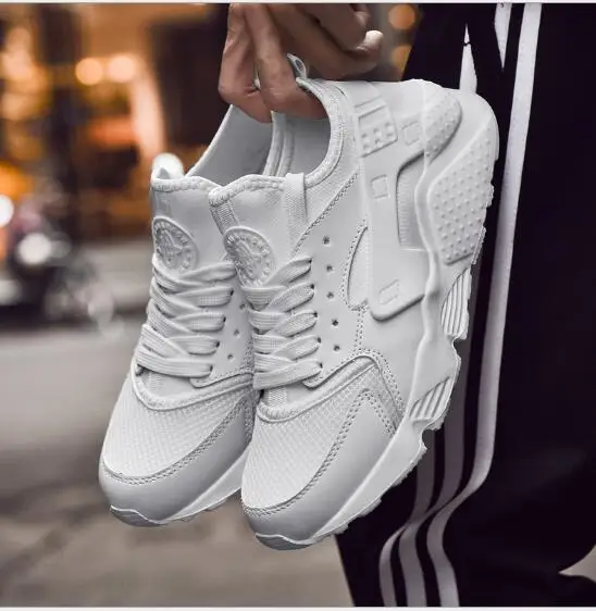 Новая повседневная модная спортивная обувь Корейская Мужская на толстой подошве