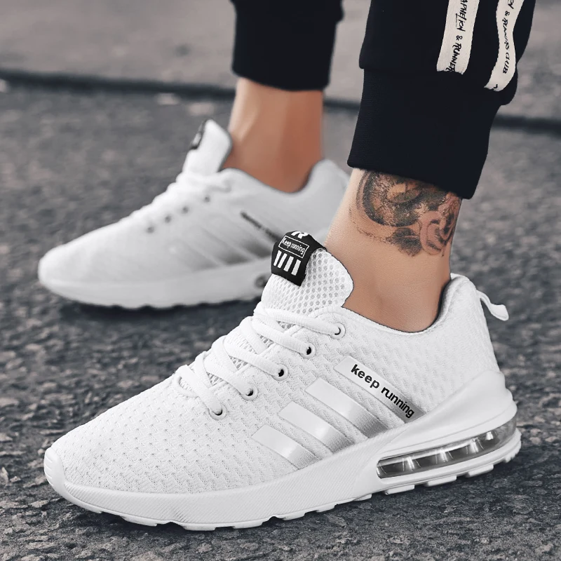 

Fashion Men Sneakers 2020 Spring New Shoes Man Lightweight Summer Breathable Jogging Breathable Air Mesh Lace-Up Men Sneakers