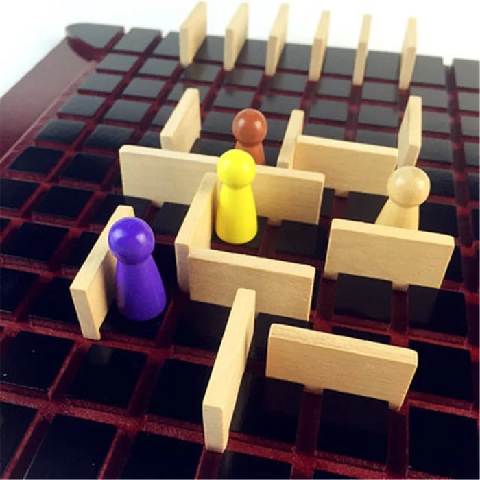 

Classic Board Game, Chasing, Blocking, Step by Step, Step by Step, Strategy, Puzzle Game