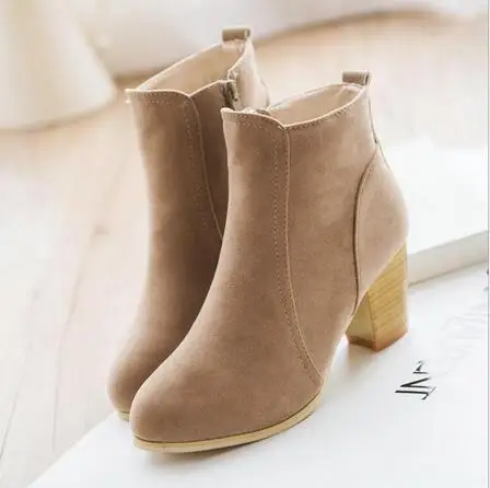 Новые осенне-зимние короткие ботинки-Цилиндры на высоком каблуке обувь ботинки