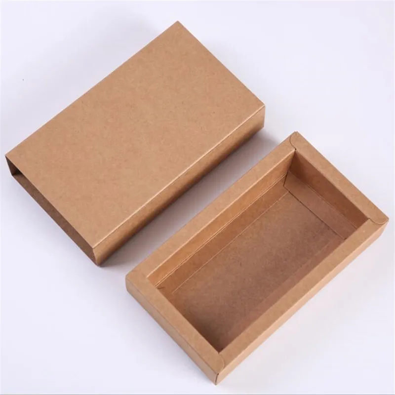 Картонная подарочная коробка из крафт-бумаги для упаковки конфет косметики