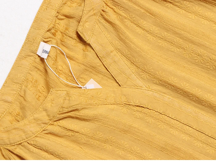 

2020 Japan Style Mori Girl Cotton and linen Solid Color Shirt Women Literary V-Neck Stripe Short Sleeve Loose Tops Women