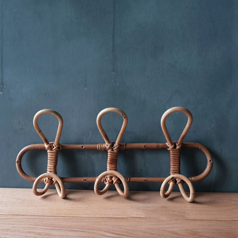 

2 Pcs Vintage Rattan Clothes Hanger Kids Garments Organizer Rack Children Hanger Wall Hanger 40X20Cm & 64.5X20Cm