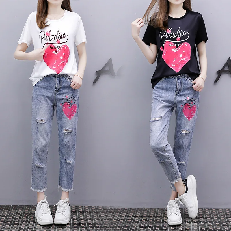 Женская футболка с коротким рукавом и джинсы дырками модный костюм из двух