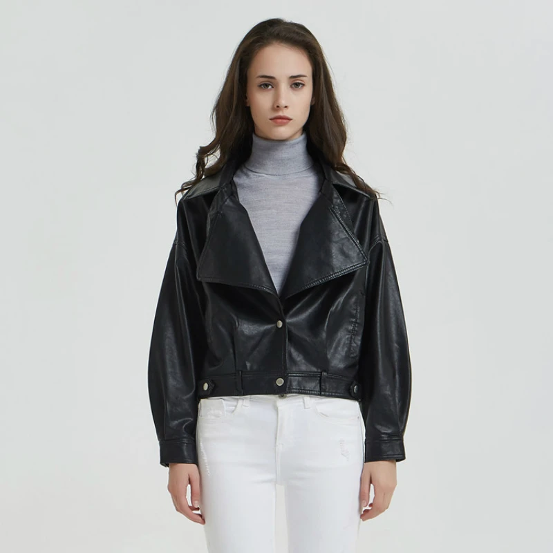 

Женское осенне-зимнее черное матовое мотоциклетное пальто на молнии, уличная одежда 2019, модное женское пальто BF из мытой искусственной кожи...