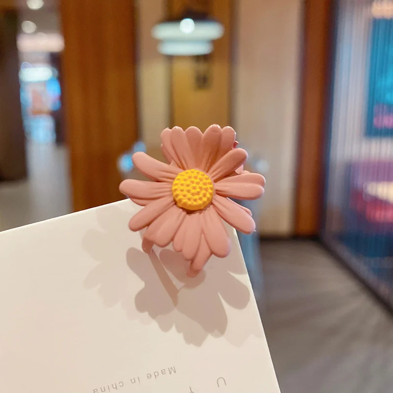 

Fashion Candy Color Cartoon Small Flower Hair Claw Clip Childrens Cute Metal Hairstyle Hairpin Girl Korean Hair Accessories 2021