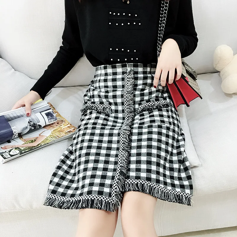 Женская клетчатая офисная юбка с кисточками на осень и зиму НОВАЯ Трикотажная