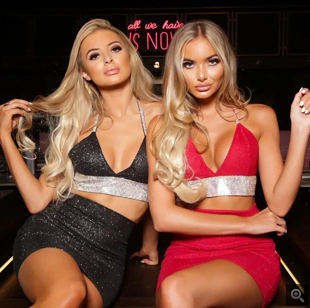 Роскошный блестящий Женский комплект (короткий топ + мини-юбка) сексуальный