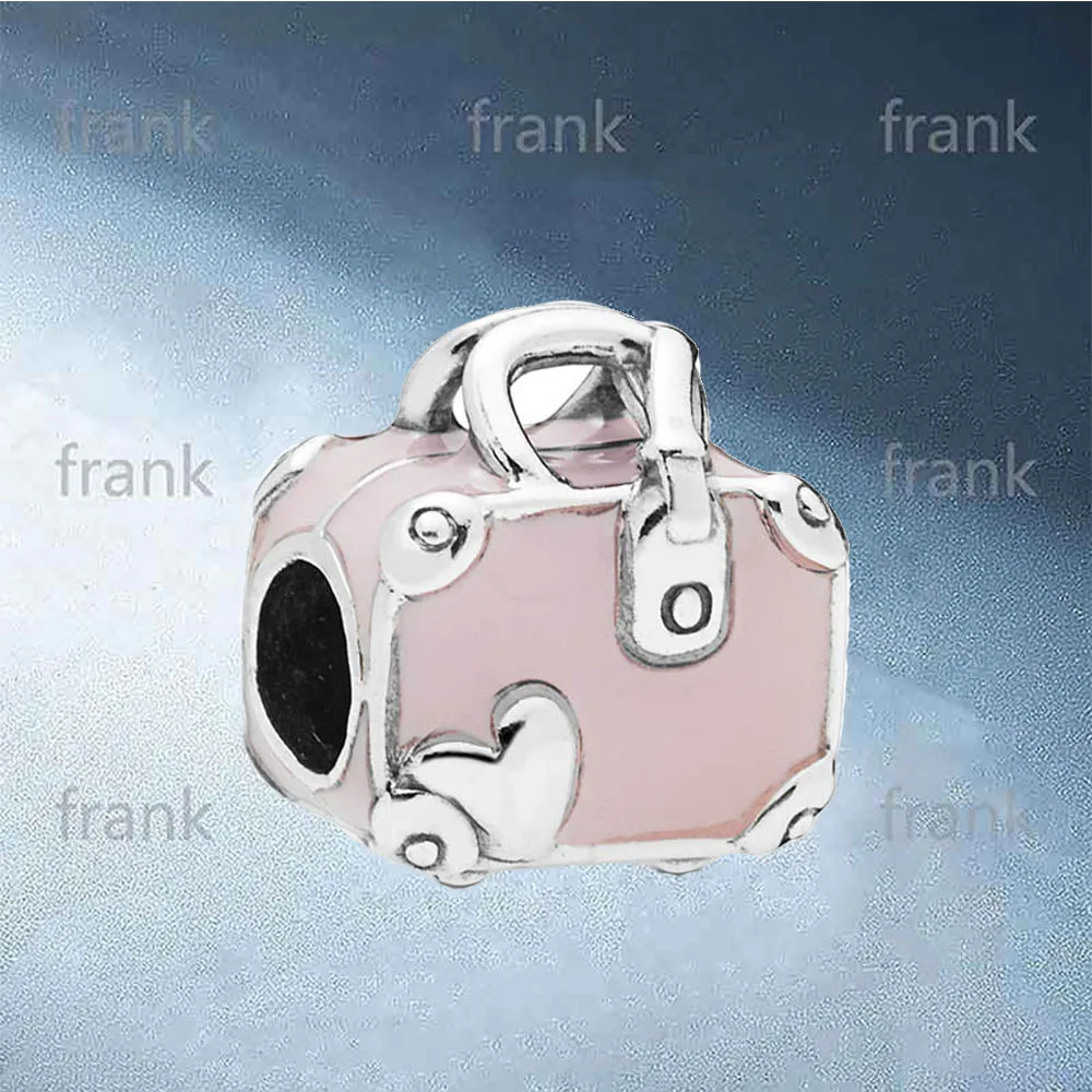 

798063EN124 Pink Travel Bag Charm