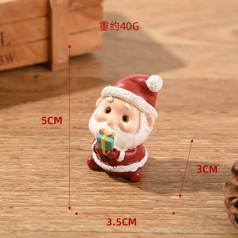 

Resin Christmas Family Small Animal Decoration Creative Home Decoration Mini Christmas Tree Old Man Christmas Gift Home Decore