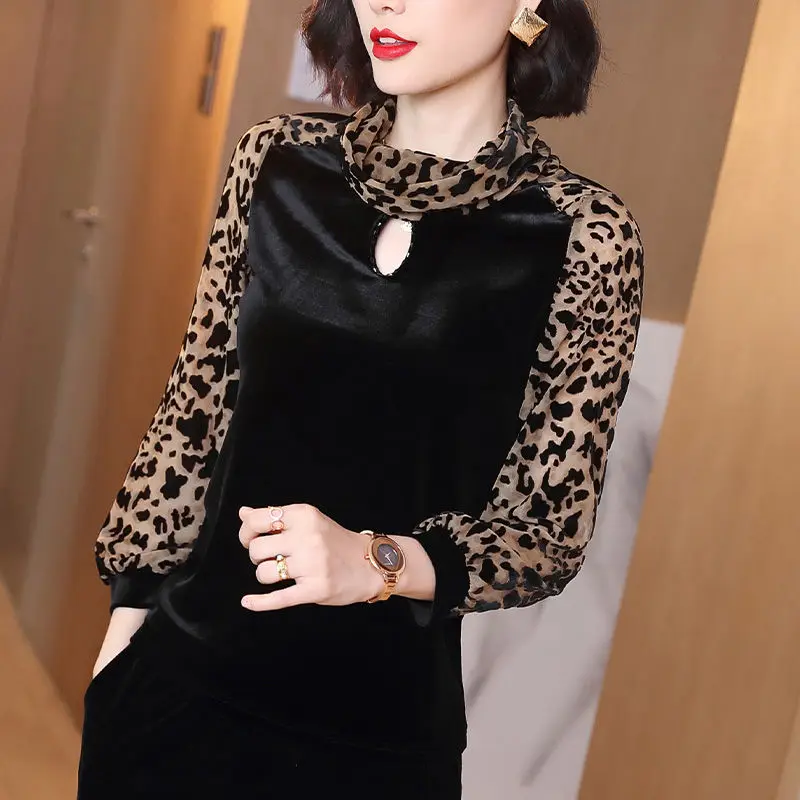 

Top women's 2020 autumn and winter new slim bottoming shirt sexy leopard print long-sleeved blouse