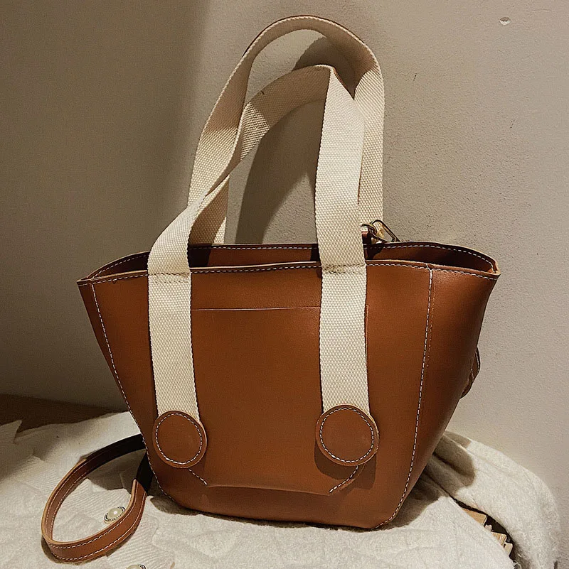 

Сумка на плечо женская из экокожи, модная вместительная сумочка кросс-боди, однотонная саквояж на плечо, брендовый дизайн, зима 2021