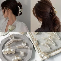1 pc differen style korean women girls hair claws fashion elegant pearls transparent hair clips alloy hair accessories headwear